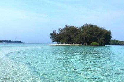 Pulau Dolphin Wisata Pulau Harapan Kepulauan Seribu